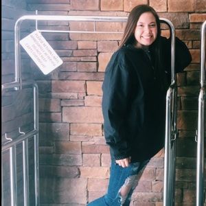 Meet your Posher, Summer